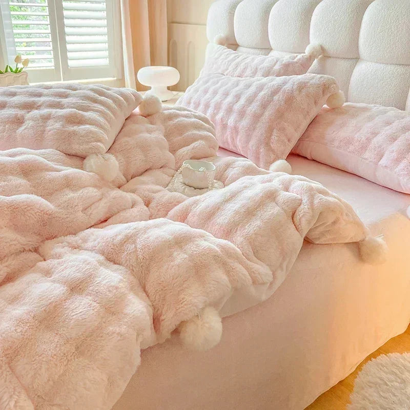 Tuscan Faux Fur Warm Fluffy Bedding Set for Winter Skin Friendly Warmth Plush Duvet Cover Set Queen Thickend Blanket Cover Sets