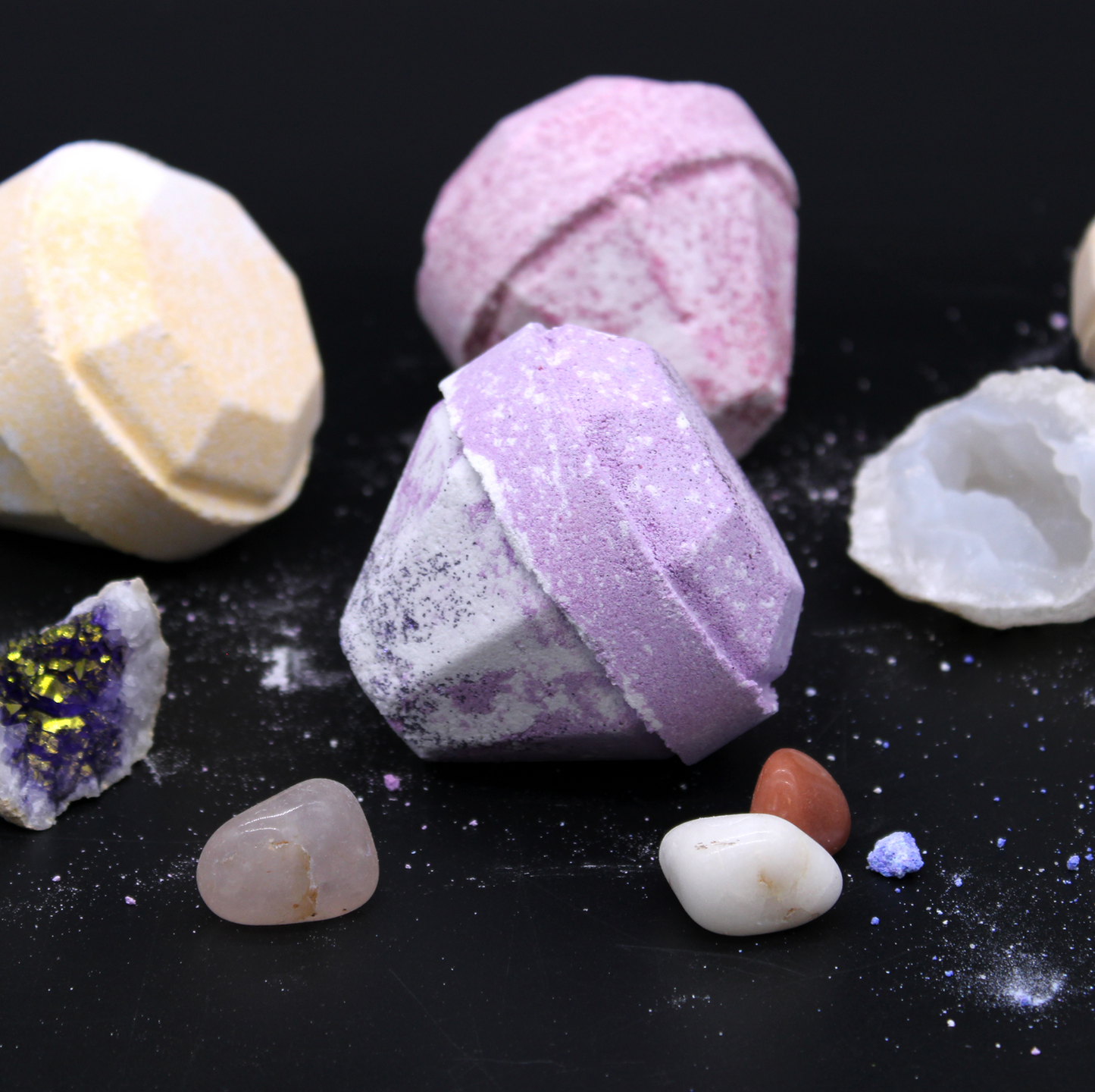 Gemstone Bath Bomb - Extreme Fragrance