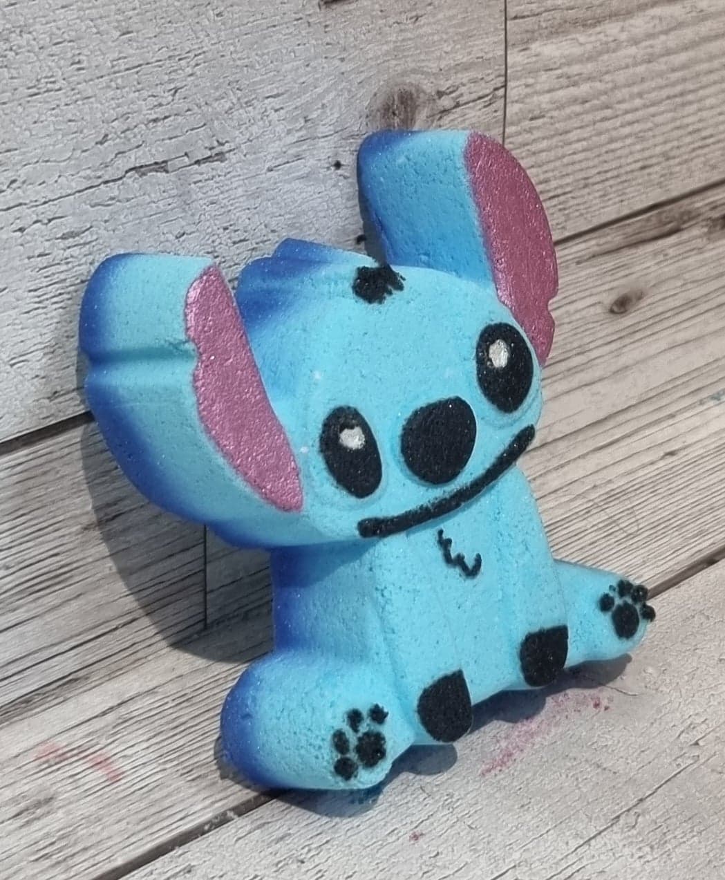 'Ohana' Stichin! Bath Bomb